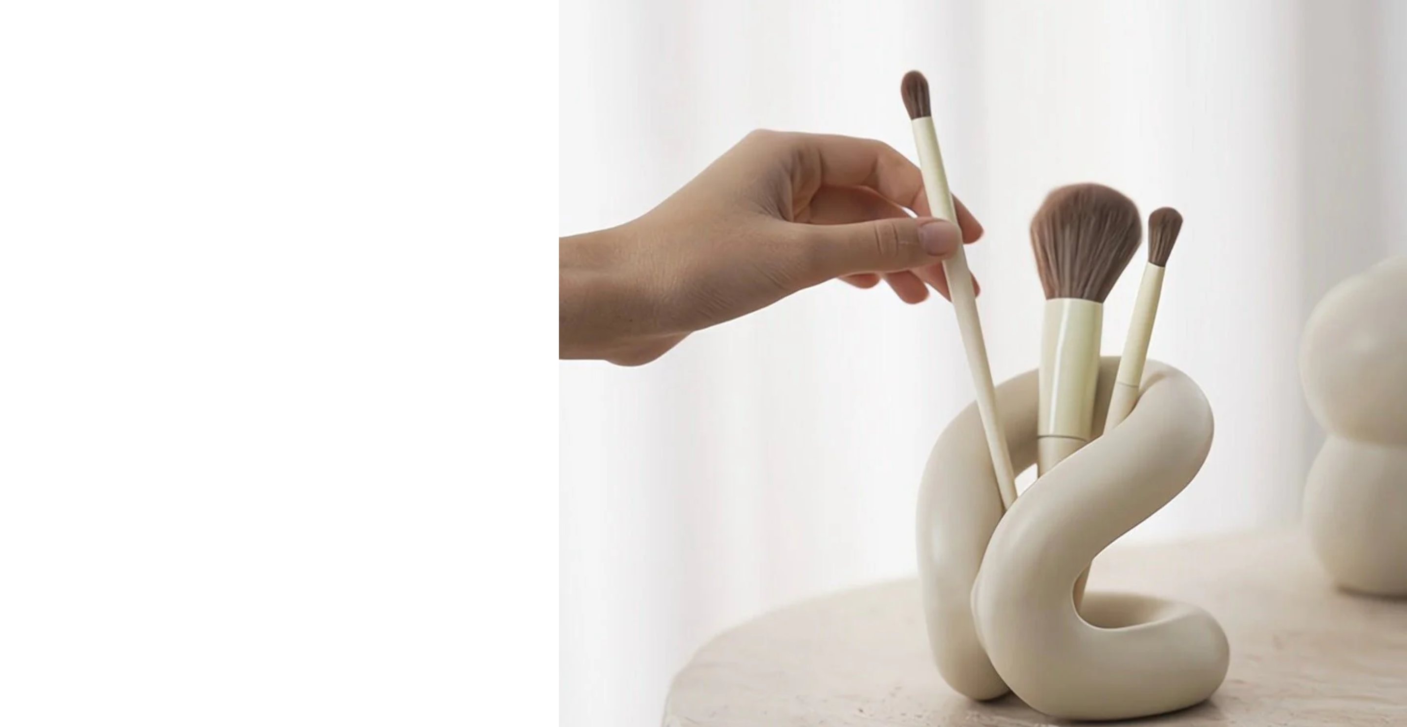 Nordic Style Ceramic Foundation Brushes Holders
